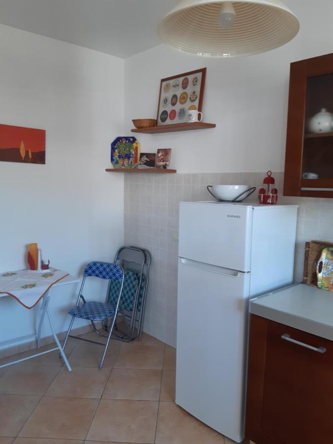 A Casa Di Loretta Apartment Terrasini Bagian luar foto