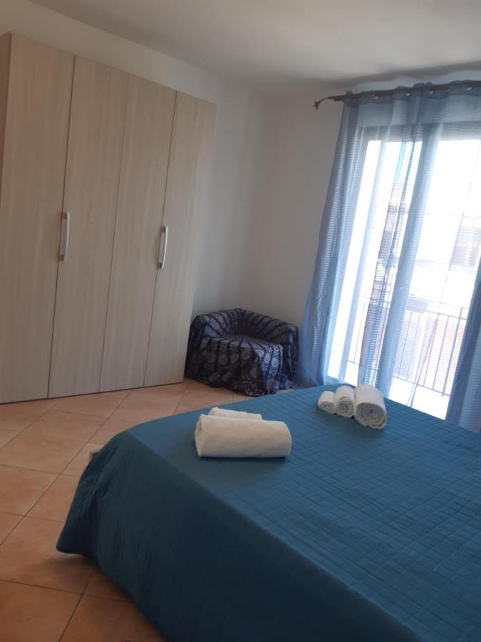 A Casa Di Loretta Apartment Terrasini Bagian luar foto
