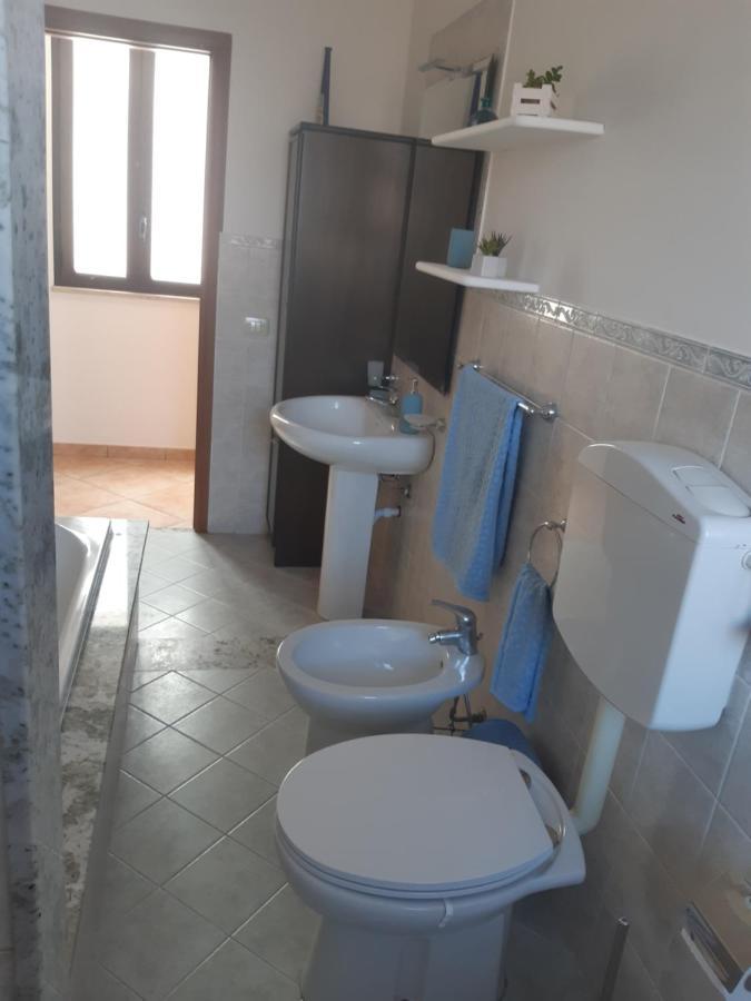 A Casa Di Loretta Apartment Terrasini Bagian luar foto